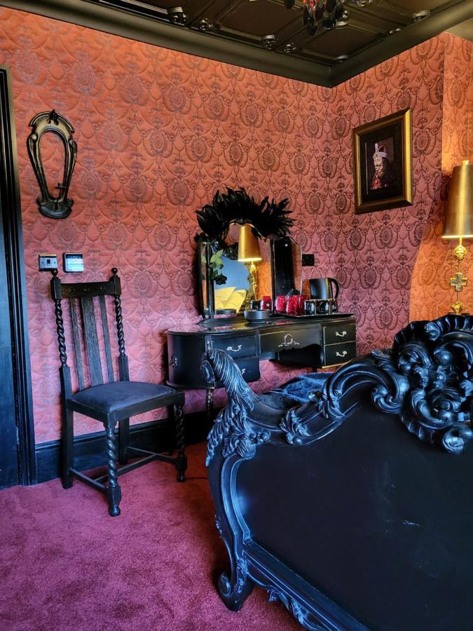 יורק Wednesday'S Family Rooms מראה חיצוני תמונה